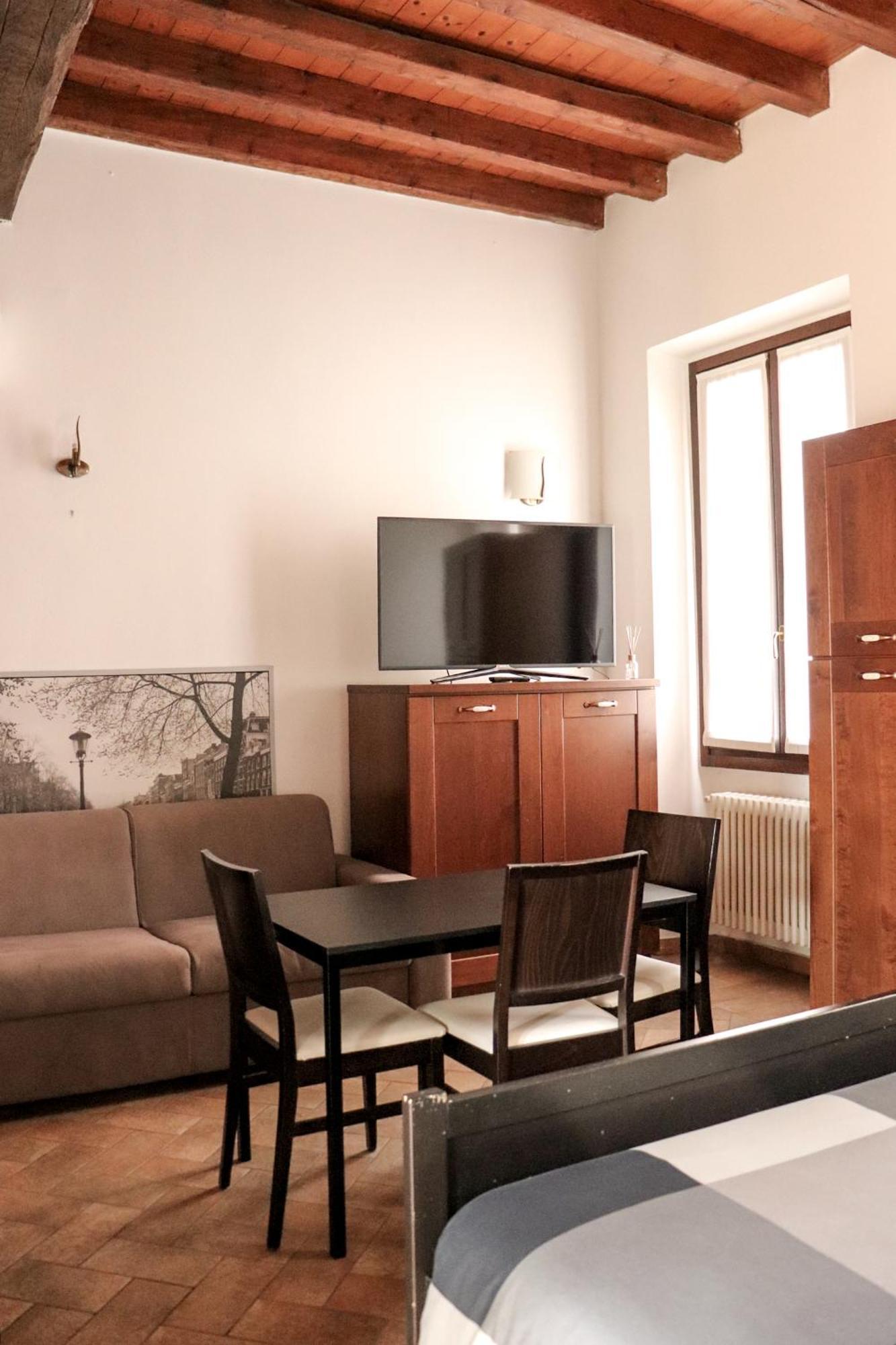 La Corte Di Brusuglio Apartments Cormano Extérieur photo